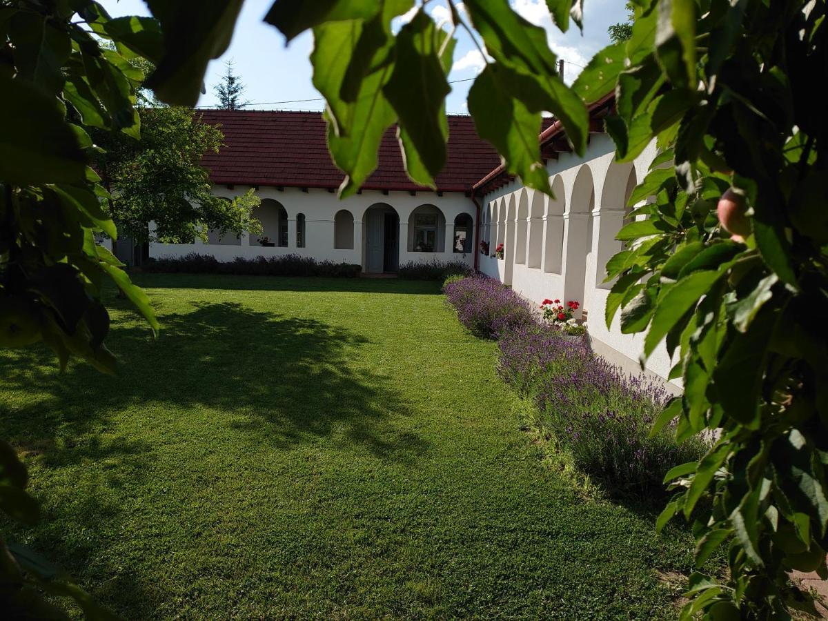 Hotel Bakta Haz Egerbakta Exteriér fotografie